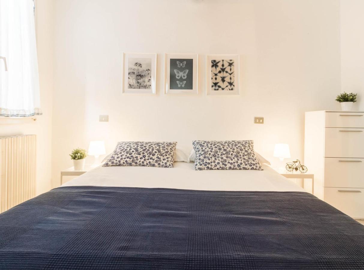 Al Pipai Apartment แฟร์รารา ภายนอก รูปภาพ