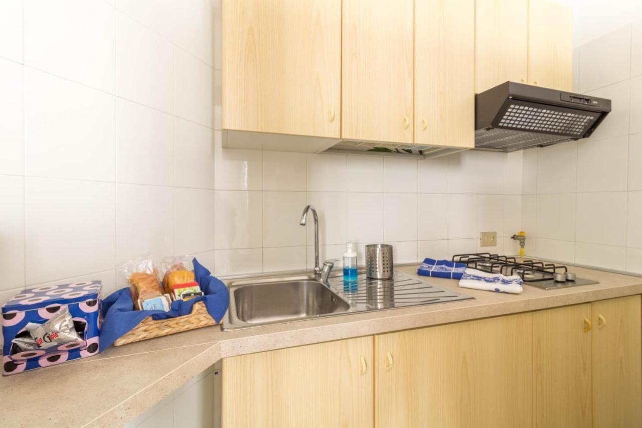 Al Pipai Apartment แฟร์รารา ภายนอก รูปภาพ